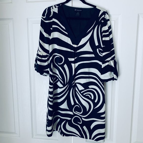 Dress 100% Silk Geometric Pattern - Picture 3 of 12